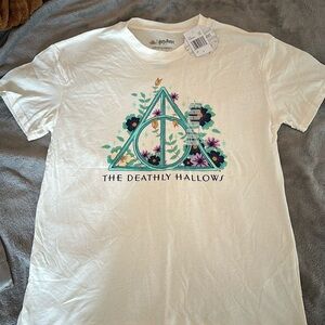 Warner Bros. Harry Potter Deathly Hallows T-Shirt